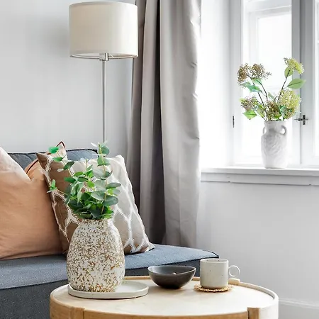 Sanders Central - Petite One-bedroom In The Middle Of It All Appartement